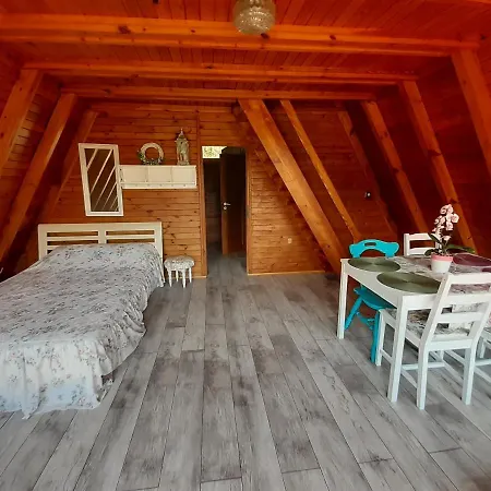 Camping Pod Debami